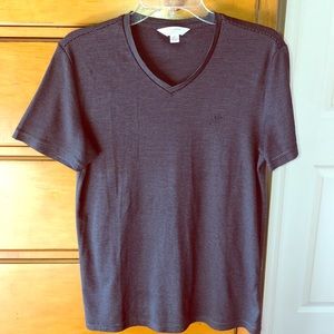 Calvin Klein v neck size M, excellent condition!